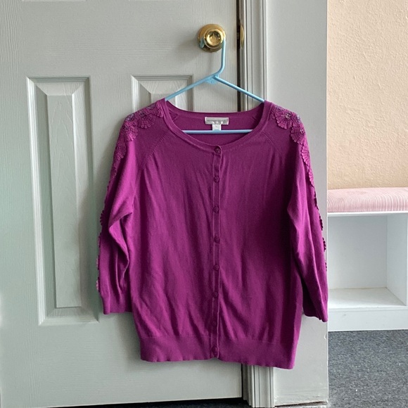 Christopher & Banks  3/4 sleeve Button down Cardigan Sweater Size L in Magenta - Picture 1 of 5
